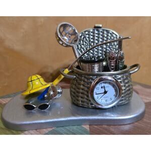 Sanis Fishing Tackle Clock